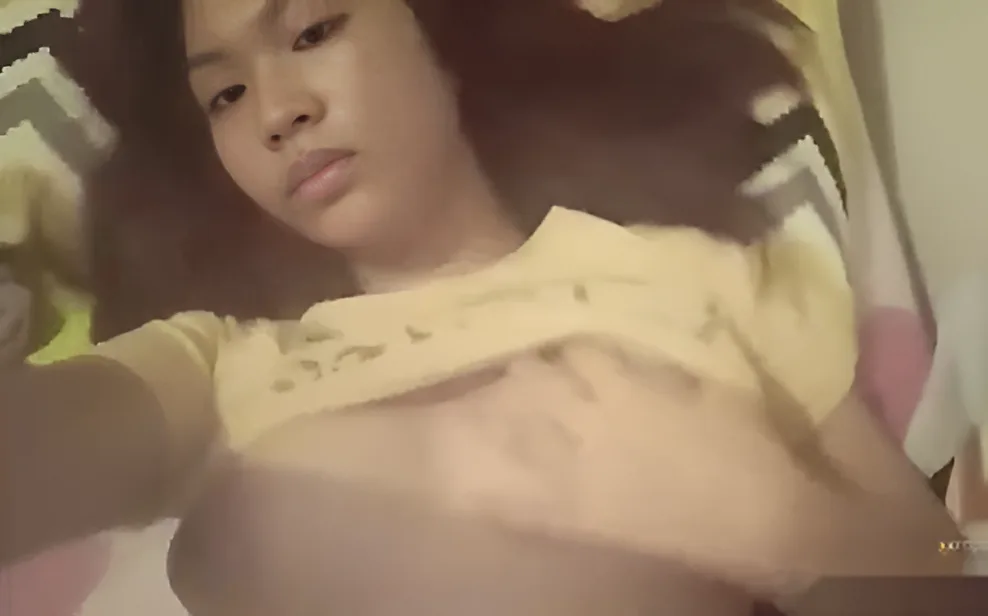 Sana masaya ka na sa bago mo