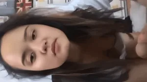 Angelie mahilig chumupa