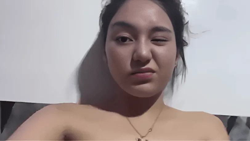 Dinakot at nilaro laro